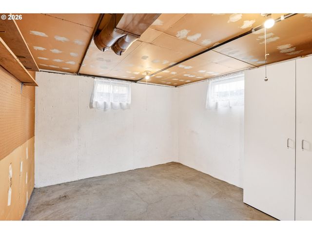2012 Se 185TH Ave, Portland, OR 97035