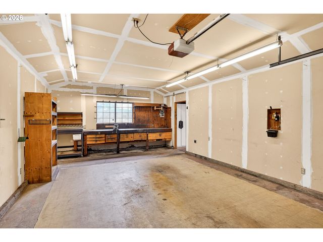 2012 Se 185TH Ave, Portland, OR 97035