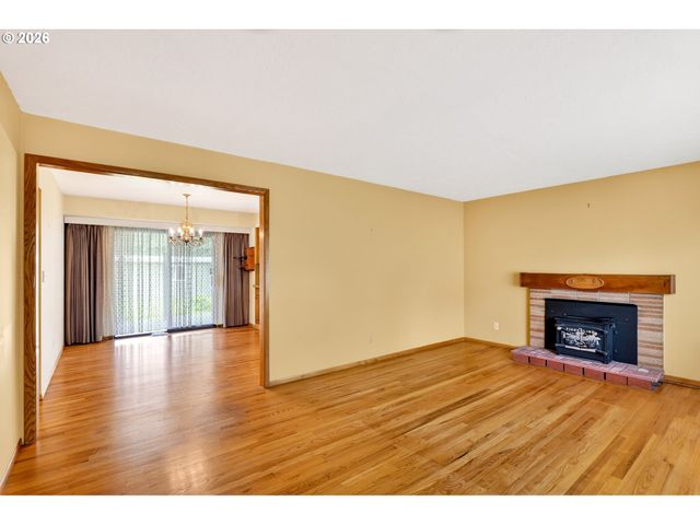 2012 Se 185TH Ave, Portland, OR 97035