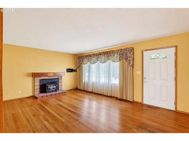 2012 Se 185TH Ave, Portland, OR 97035