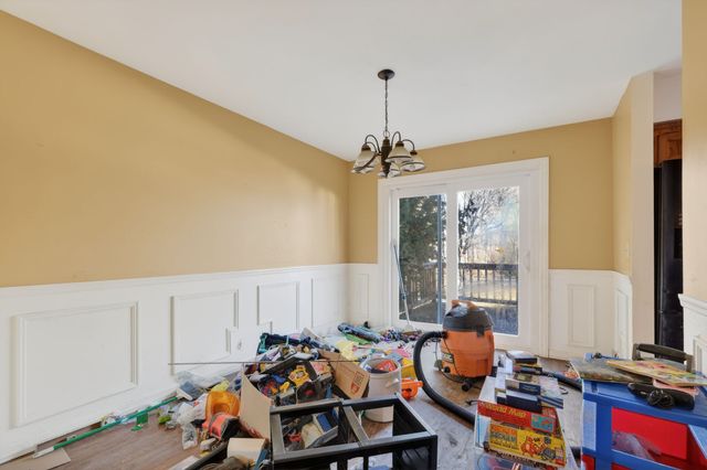 116 Pennsylvania Ave, White House, TN 37188