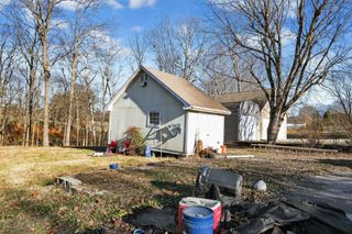 116 Pennsylvania Ave, White House, TN 37188