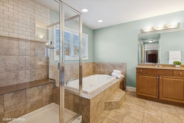 816 S Spring Road, Elmhurst, IL 60126