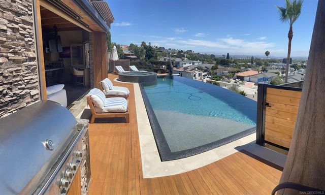 1173 Van Nuys, San Diego, CA 92109
