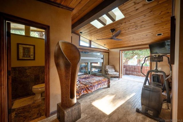 1173 Van Nuys, San Diego, CA 92109