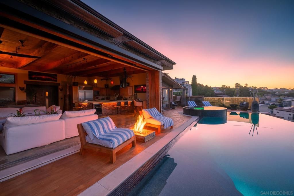 1173 Van Nuys, San Diego, CA 92109