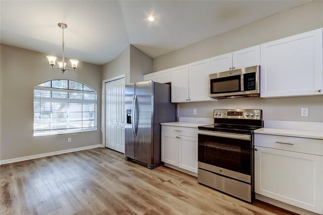 8813 FOUNDERS CIRCLE, Palmetto, FL 34221