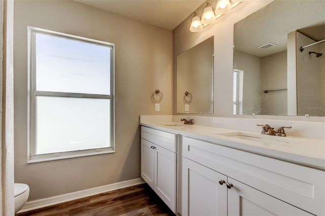 8813 FOUNDERS CIRCLE, Palmetto, FL 34221