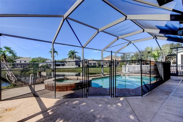 8813 FOUNDERS CIRCLE, Palmetto, FL 34221