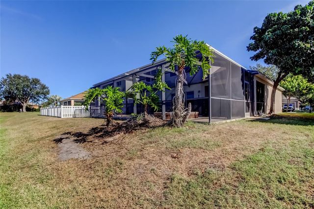 8813 FOUNDERS CIRCLE, Palmetto, FL 34221