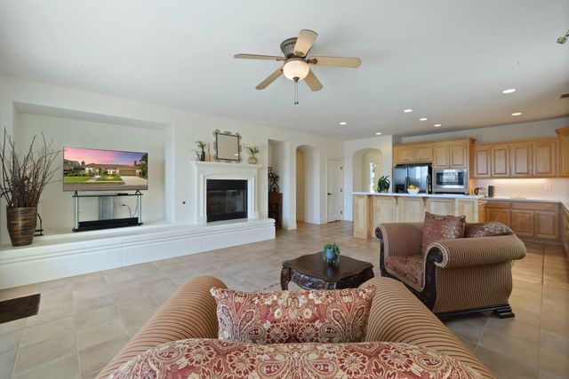 779 New Haven Dr, Tracy, CA 95377