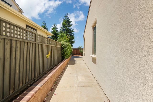 779 New Haven Dr, Tracy, CA 95377