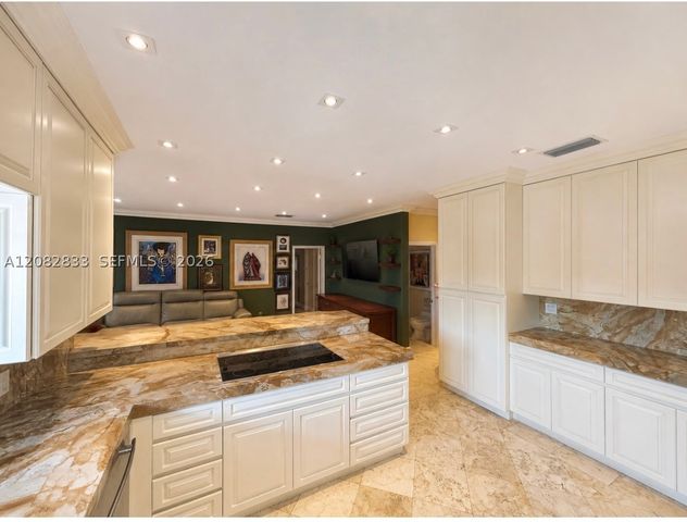 470 Marquesa Dr 0, Coral Gables, FL 33156