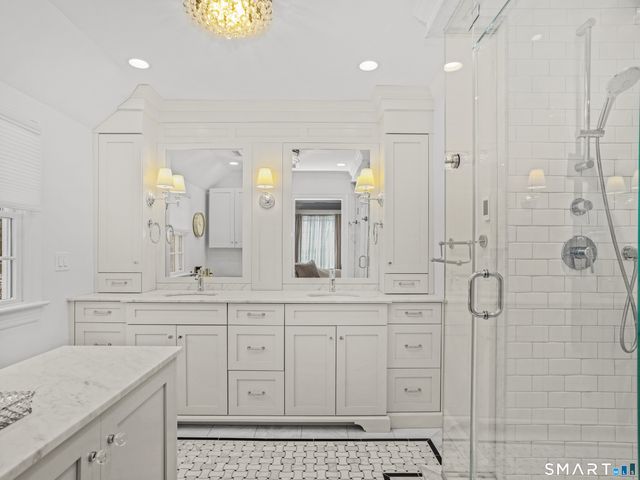 250 Ivy Hill Road, Ridgefield, CT 06877