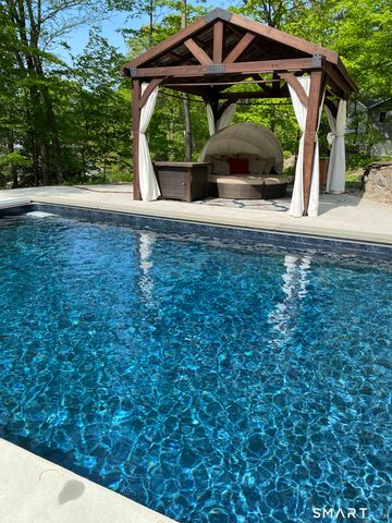 250 Ivy Hill Road, Ridgefield, CT 06877