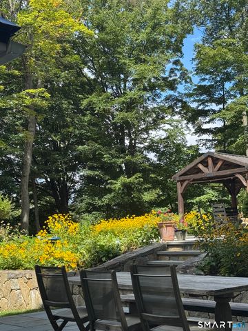 250 Ivy Hill Road, Ridgefield, CT 06877