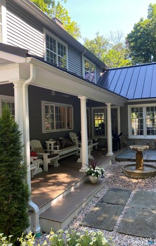 250 Ivy Hill Road, Ridgefield, CT 06877