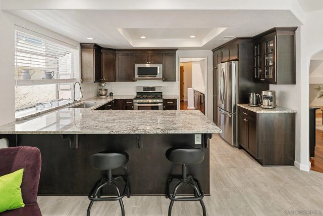 16504 Calle Pulido, San Diego, CA 92128
