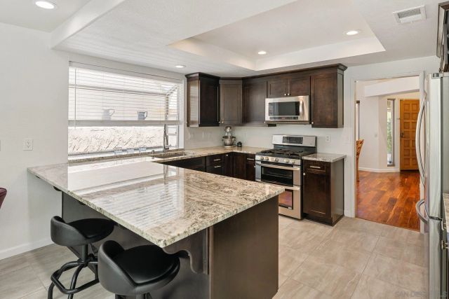 16504 Calle Pulido, San Diego, CA 92128