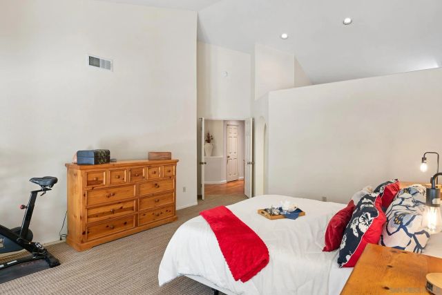 16504 Calle Pulido, San Diego, CA 92128