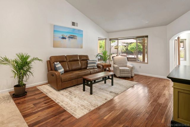 16504 Calle Pulido, San Diego, CA 92128
