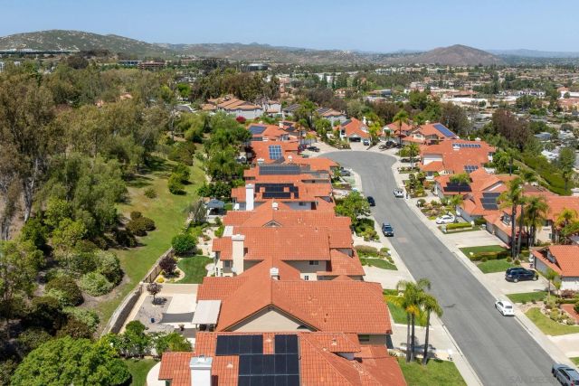 16504 Calle Pulido, San Diego, CA 92128