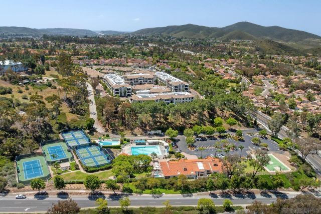 16504 Calle Pulido, San Diego, CA 92128