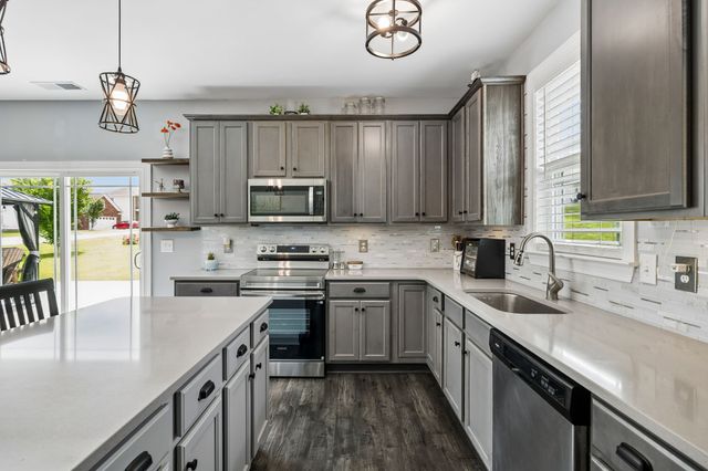 201 Waltons Way, Spring Hill, TN 37174