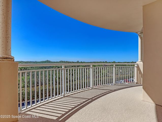 110 Warsteiner Way 301, Melbourne Beach, FL 32951
