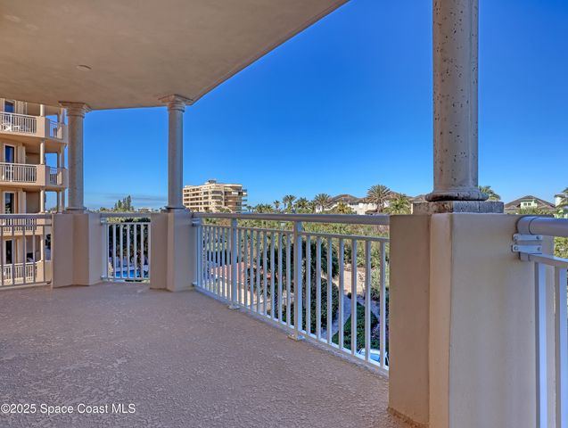 110 Warsteiner Way 301, Melbourne Beach, FL 32951