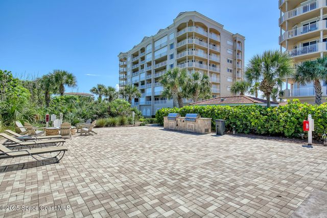 110 Warsteiner Way 301, Melbourne Beach, FL 32951