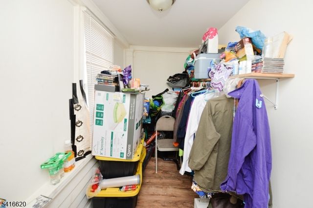 349 Osborne Ter, Newark City, NJ 07112