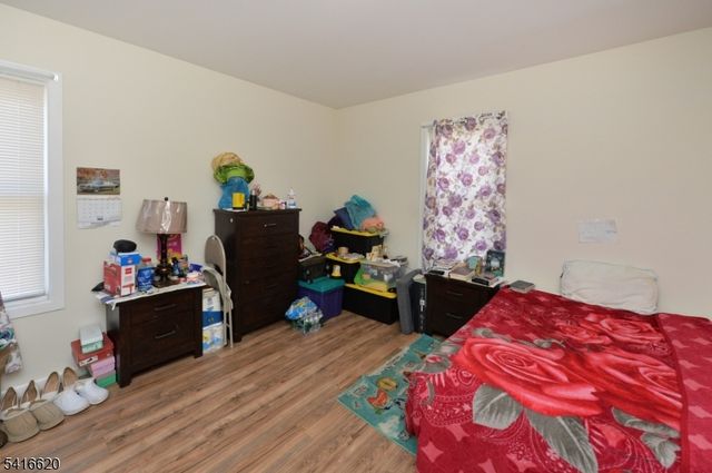 349 Osborne Ter, Newark City, NJ 07112