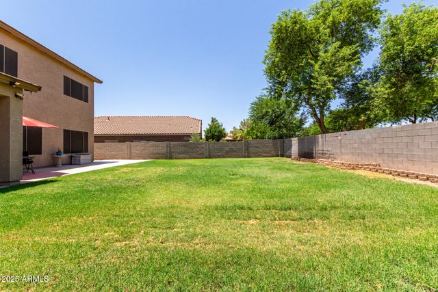 710 E HEATHER Drive, San Tan Valley, AZ 85140