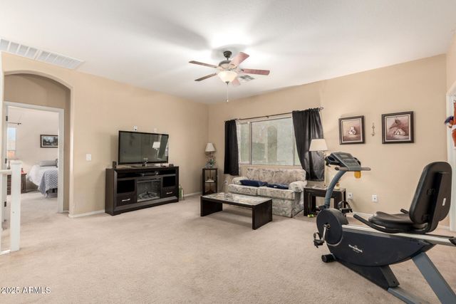 710 E HEATHER Drive, San Tan Valley, AZ 85140