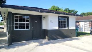 3250 NW 94 ST 0, Miami, FL 33147
