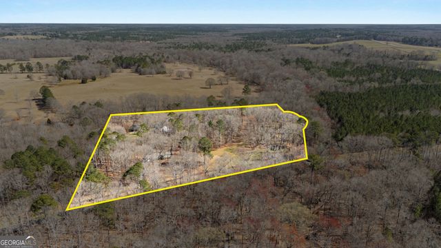 1174 Bear Creek Road, Moreland, GA 30259