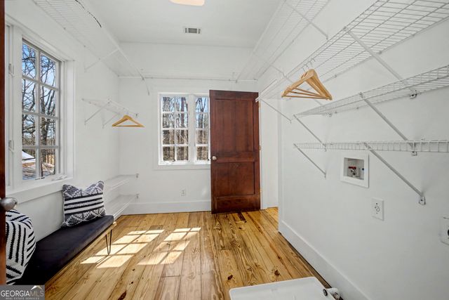 1174 Bear Creek Road, Moreland, GA 30259