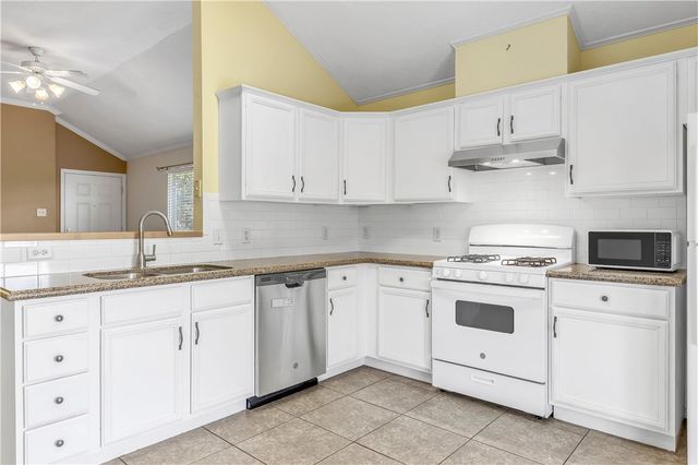 608 Plano Drive, College Station, TX 77845