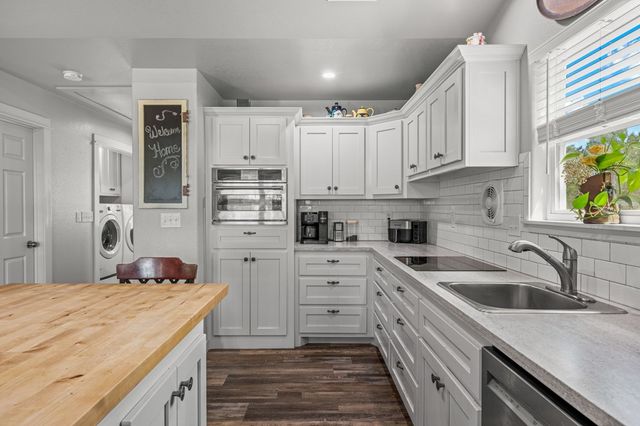 340 Connie Lane, Ingram, TX 78025