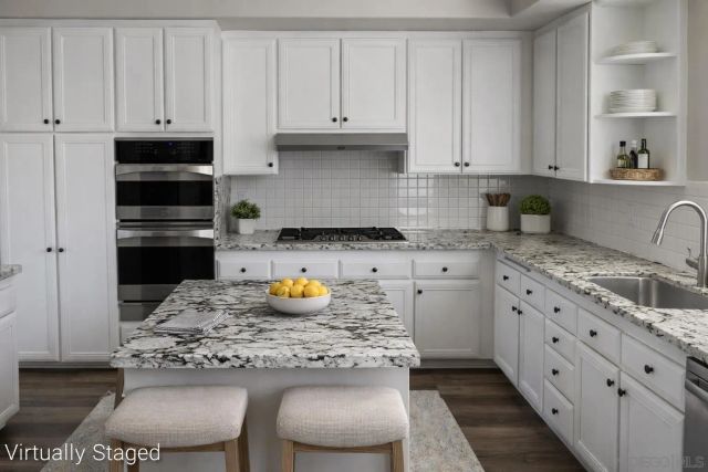 40095 Gibraltar Dr, Murrieta, CA 92562