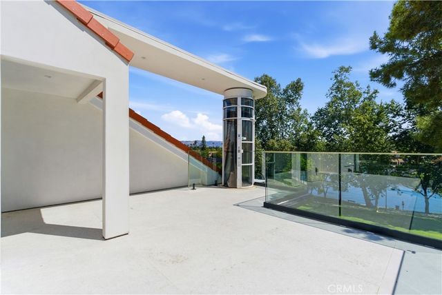 4520 Park Cordero, Calabasas, CA 91302