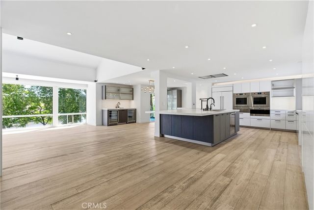 4520 Park Cordero, Calabasas, CA 91302