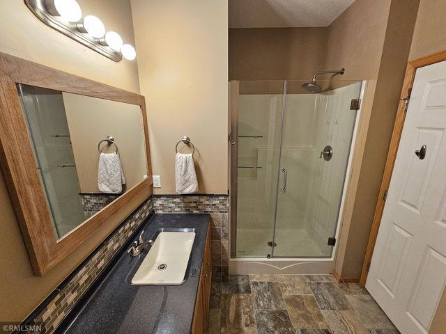 2065 Woodlynn Avenue, Maplewood, MN 55109