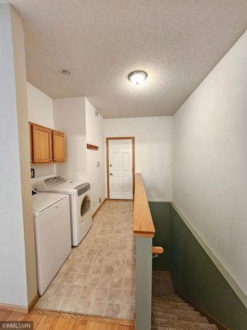 2065 Woodlynn Avenue, Maplewood, MN 55109