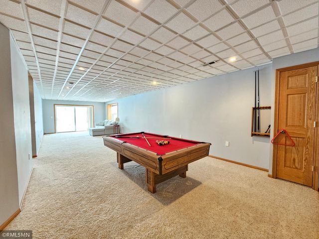 2065 Woodlynn Avenue, Maplewood, MN 55109