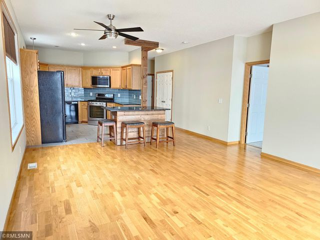 2065 Woodlynn Avenue, Maplewood, MN 55109