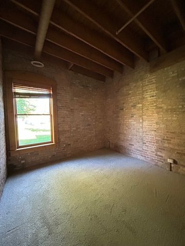 266 Hutchins Court 266, Woodstock, IL 60098