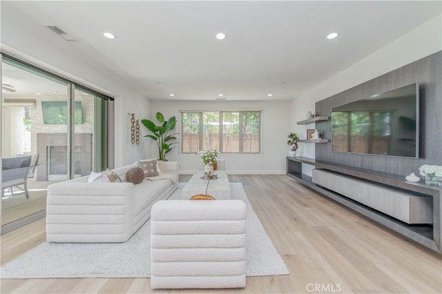 139 Sunset Cove, Irvine, CA 92602