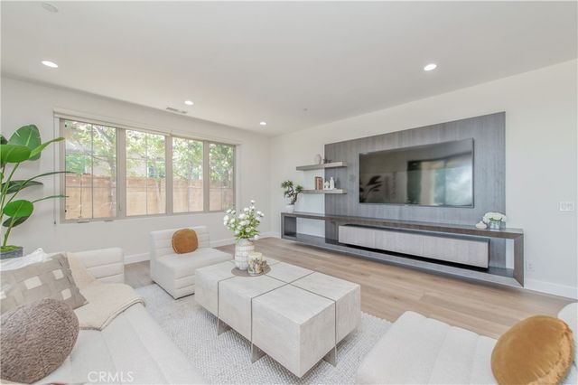 139 Sunset Cove, Irvine, CA 92602
